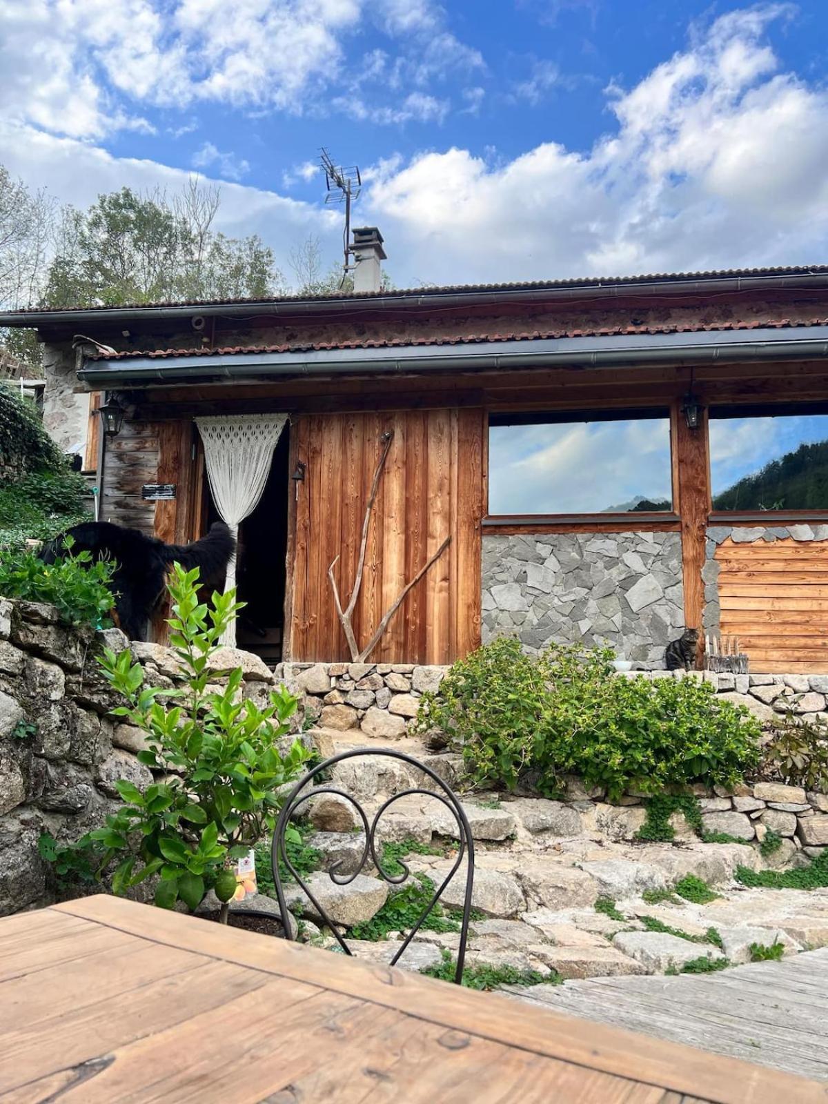 Maison Pres De La Dolce Via Avec Bain Norvegien Saint-Cierge-sous-le-Cheylard エクステリア 写真